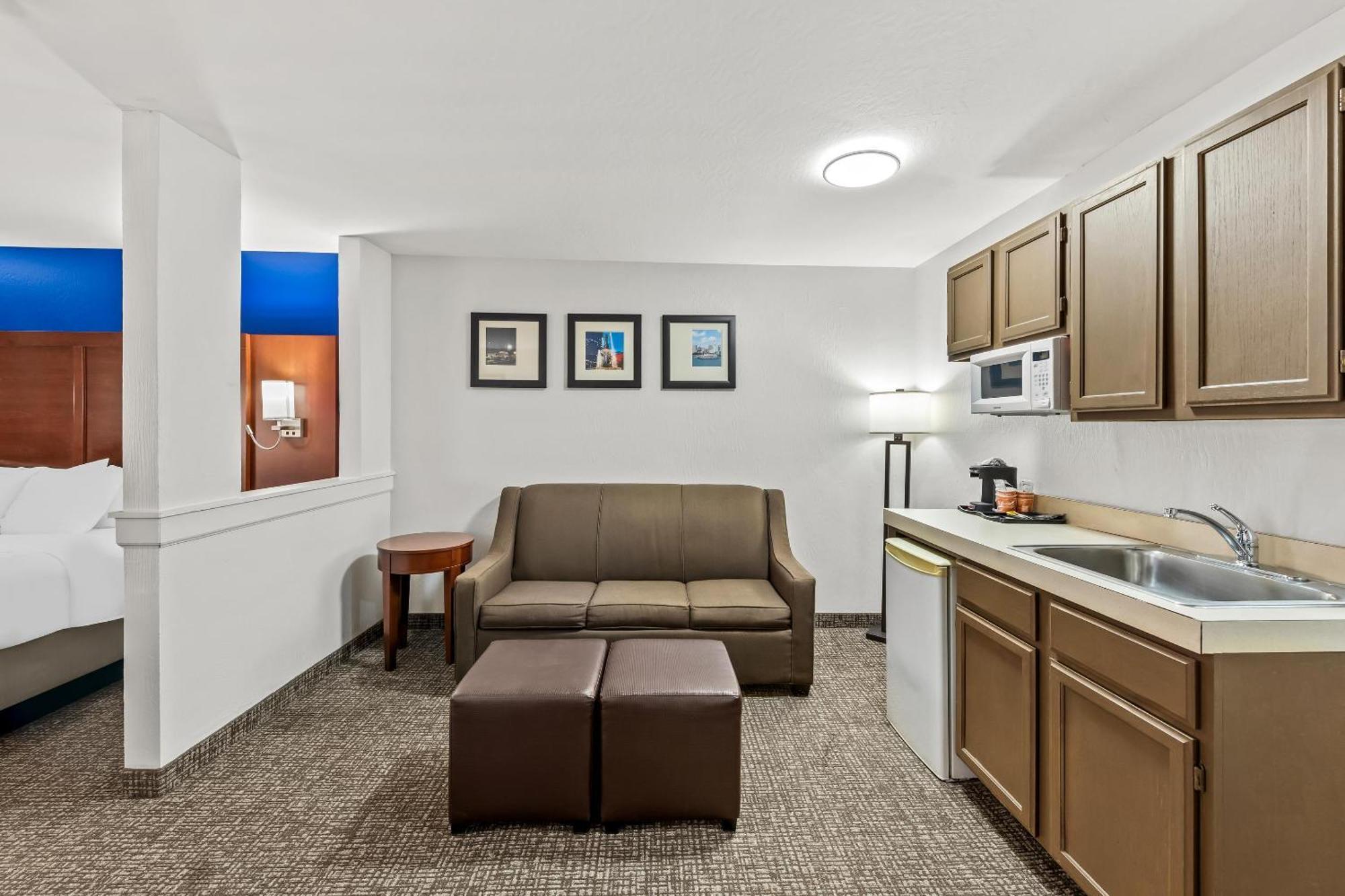 Comfort Inn&Suites Fairborn near Wright Patterson AFB Extérieur photo